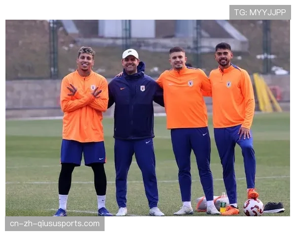 马德鲁加三度参与进攻 海港中场攻防转换枢纽